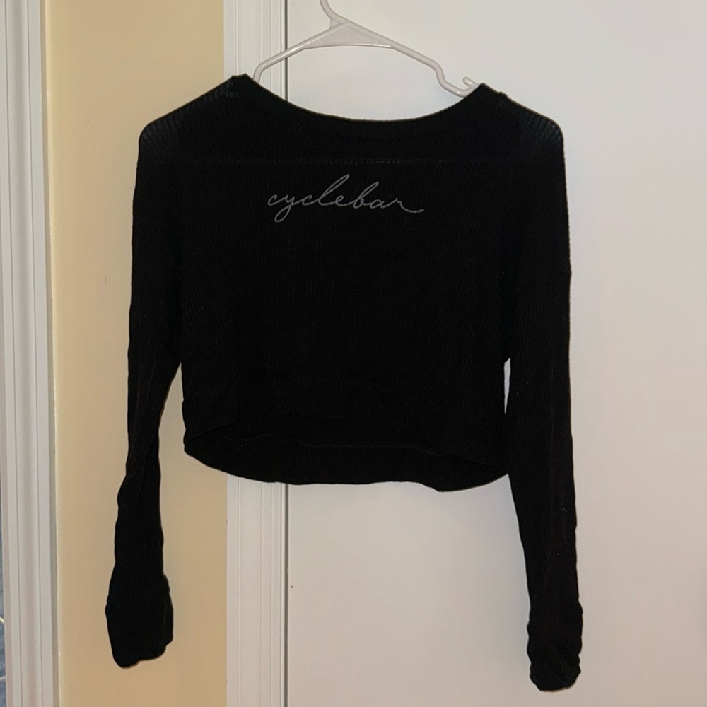 Beyond Yoga x CycleBar long sleeve crop top